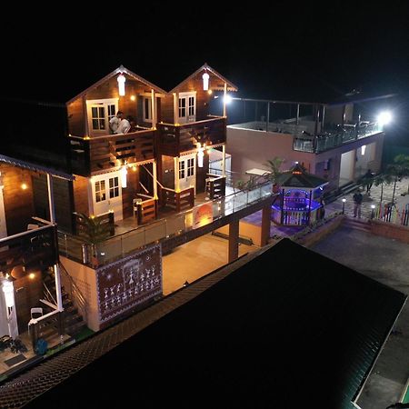 Coastal Bay Inn Alībāg Zewnętrze zdjęcie