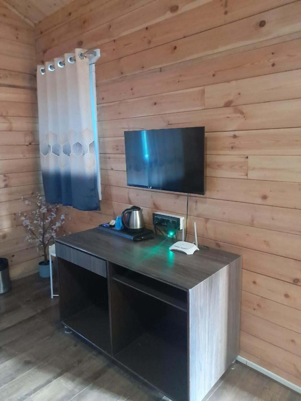 Coastal Bay Inn Alībāg Zewnętrze zdjęcie
