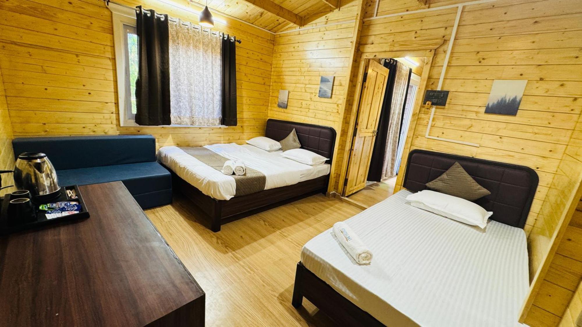 Coastal Bay Inn Alībāg Zewnętrze zdjęcie