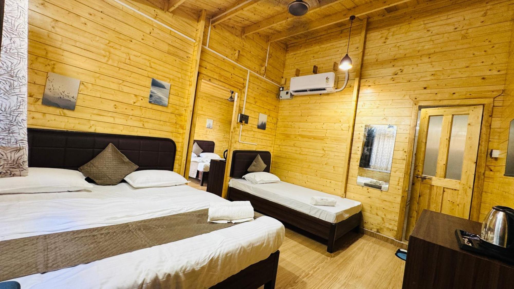 Coastal Bay Inn Alībāg Zewnętrze zdjęcie